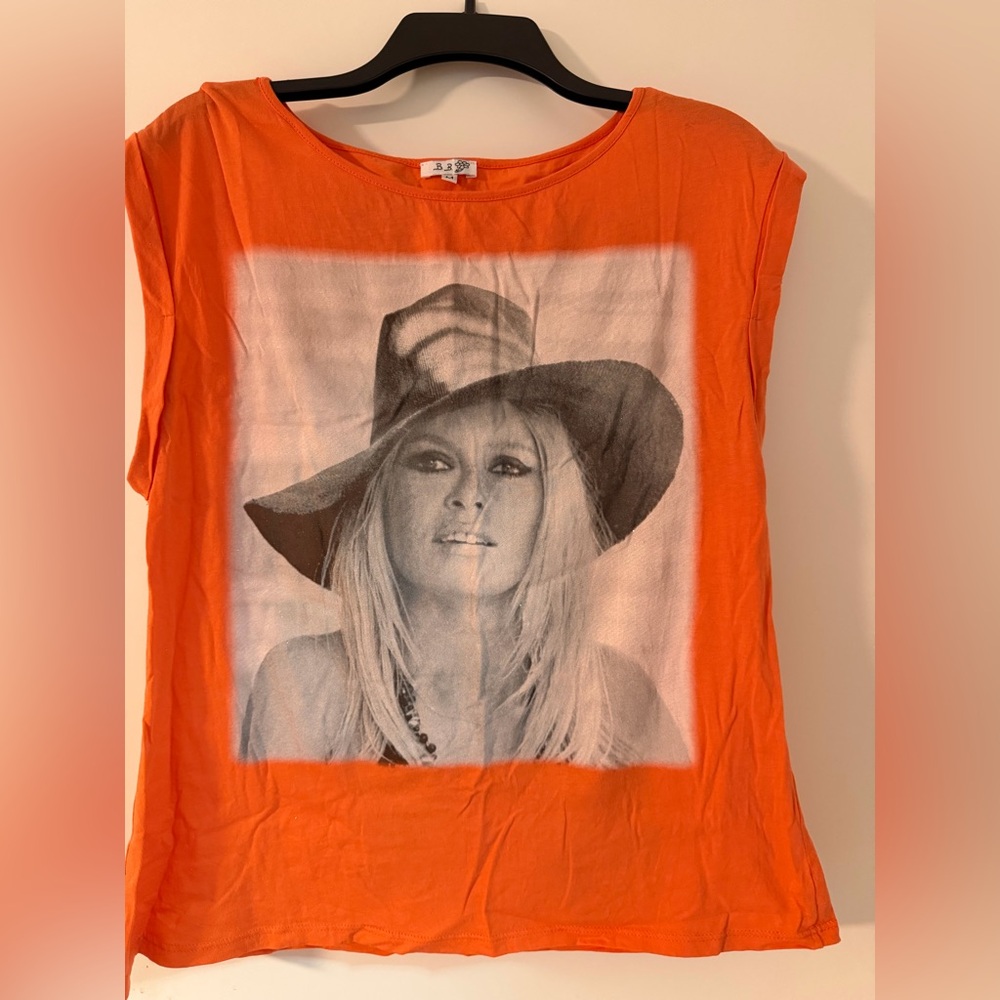 Brigitte Bardot Orange Graphic Women's Top